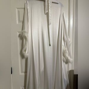 Prodesign Satin Rob with Faux Fur Trim